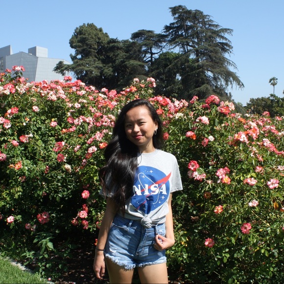 Meet your Posher, Cindy - Picture 1 of 1